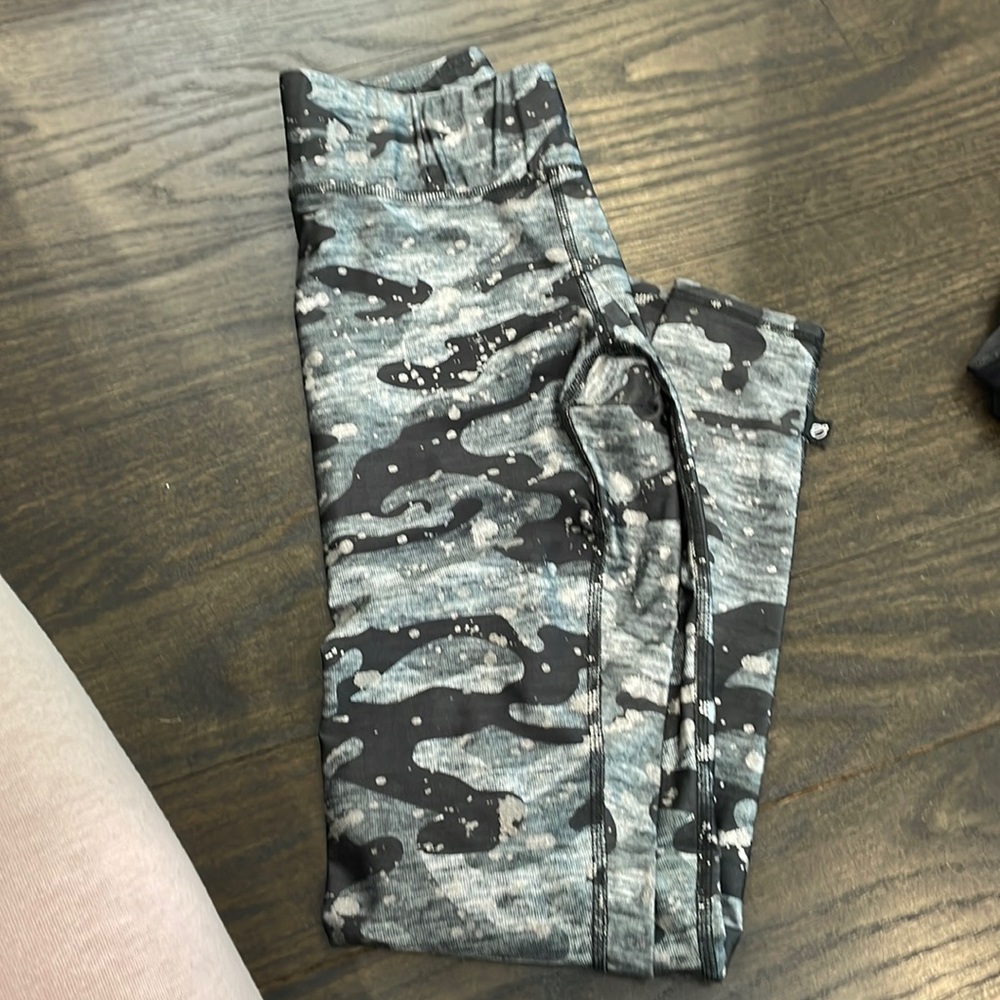Army splatter leggings
